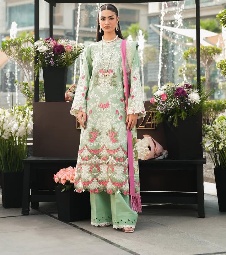 Fully Heavy Embroidered Lawn Chickenkari Suit